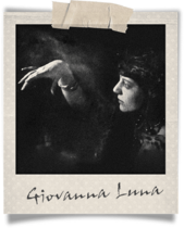 Polaroid-Giovanna Luna.png