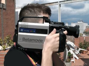 Sony-bmc-100.jpg