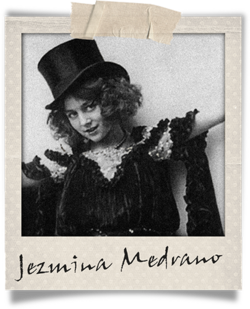 Polaroid-Jezmina Medrano.png